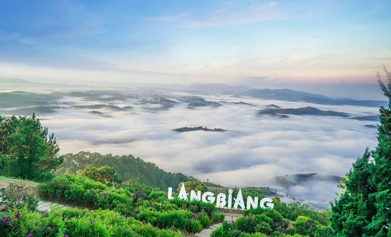 Săn mây Đà Lạt tại Langbiang và những điều kỳ thú mới lạ